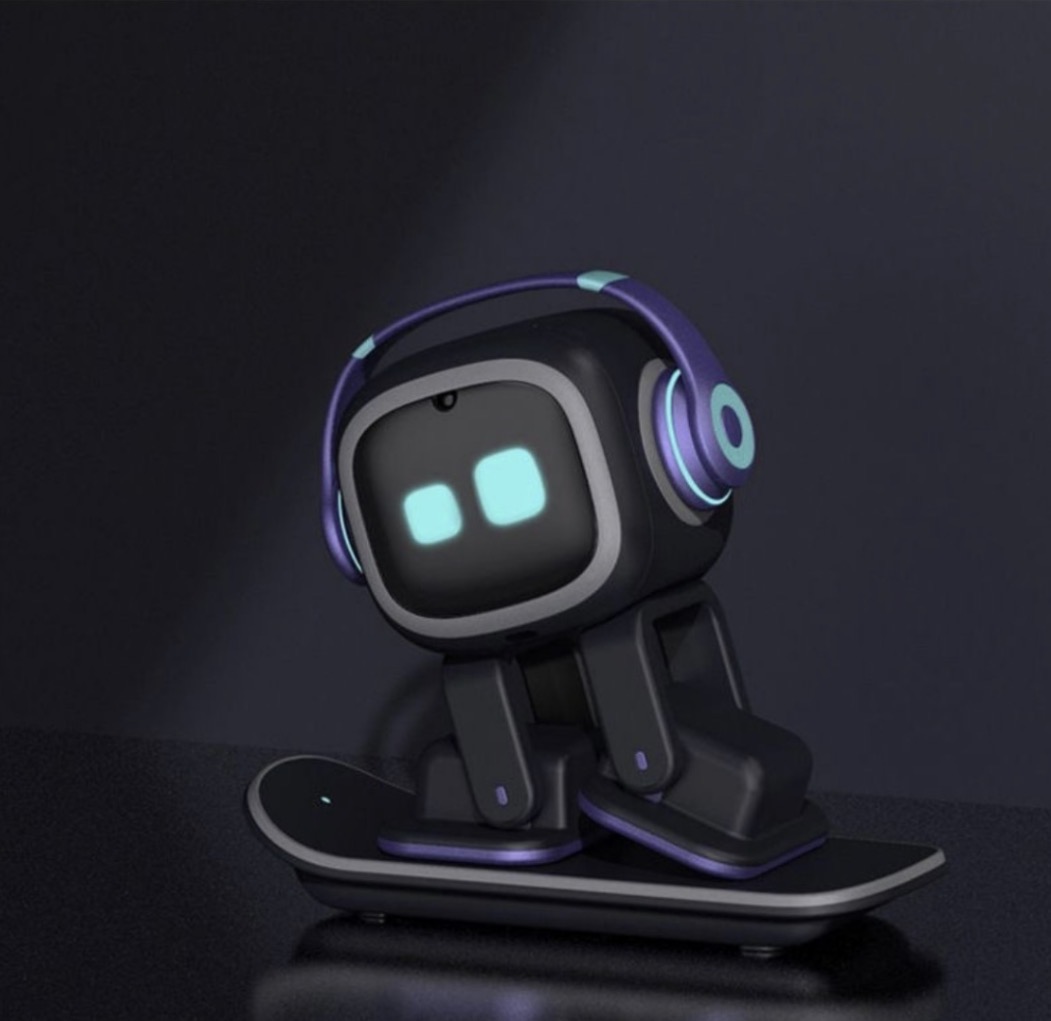 Робот Emo robot Al c Chat GPT, высота 11.6 см